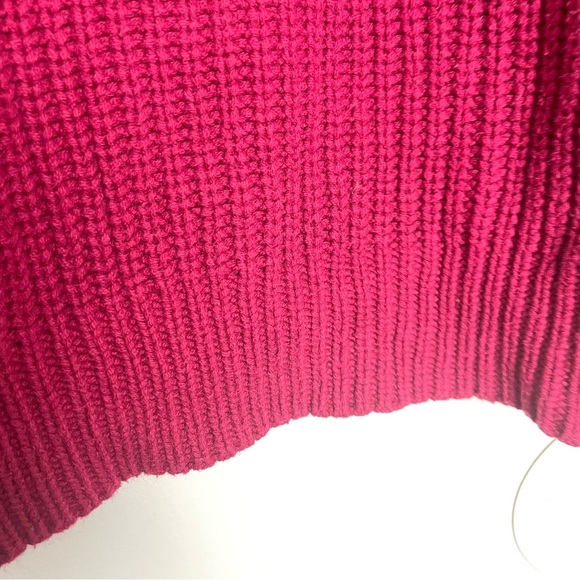 American Eagle Hot Pink Knitted Turtleneck Sweater Size XS/S - Picture 3 of 7